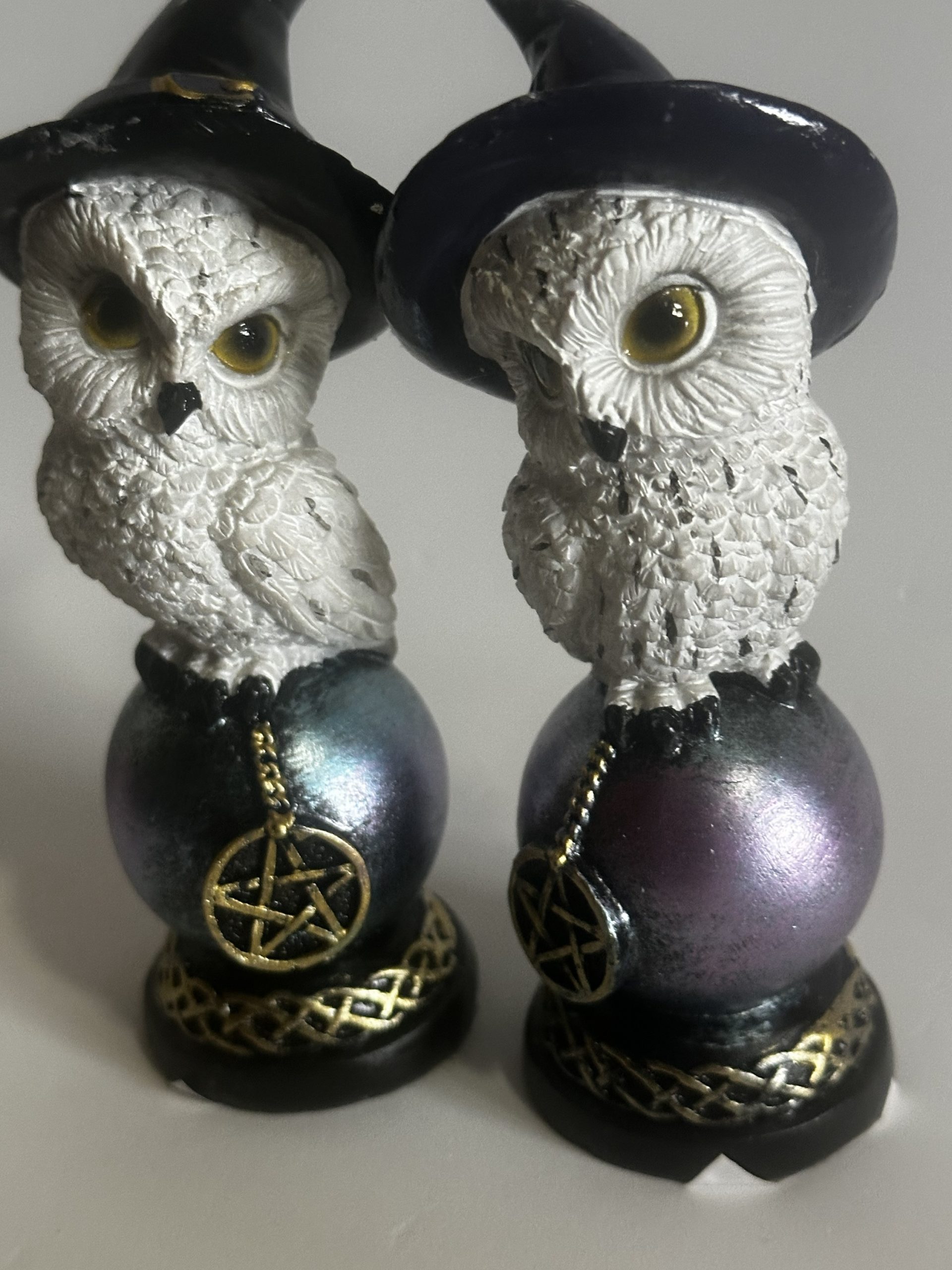 PACK 2 Figuras Sabio Búho Mágico con Orbe Iridiscente - Imagen 6